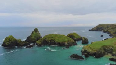 Cornwall kıyı şeridi üzerinde havadan görünümü
