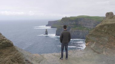İrlanda Moher uçurumlar üzerinden güzel görünüm