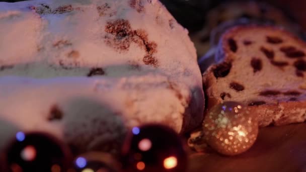 O bolo de Natal tradicional da Alemanha o stollen famoso — Vídeo de Stock