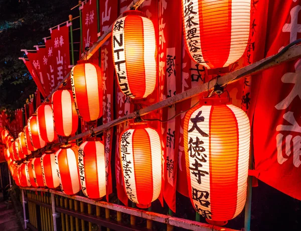 Famous Hie Santuario en Tokio por la noche — Foto de Stock