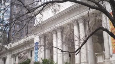 New York Halk Kütüphanesi