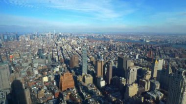 Manhattan New York üzerinde geniş açılı hava manzarası
