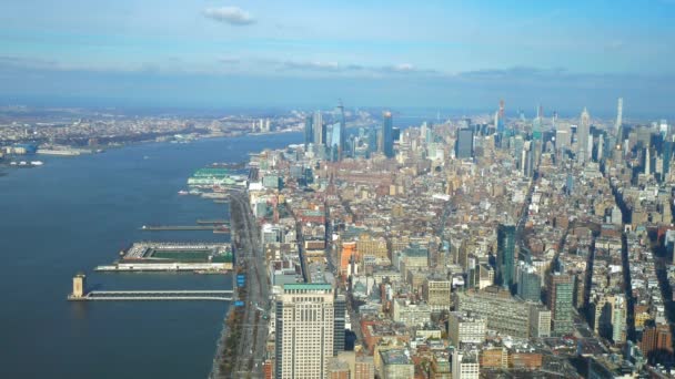 El río Hudson en Nueva York y Manhattan desde arriba — Vídeos de Stock