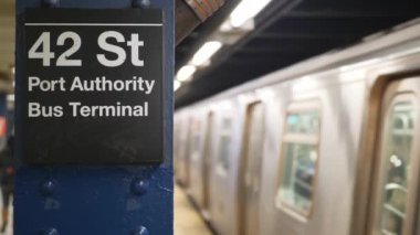 Metro treni New York şehri