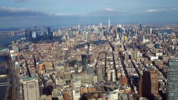 Wide angle aerial view over Manhattan New York — Stock Video