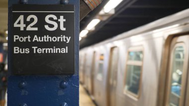 Metro treni New York şehri
