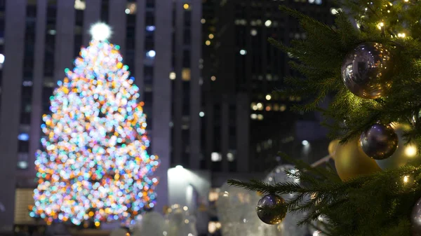 New York'ta ünlü ve muhteşem Noel ağacı
