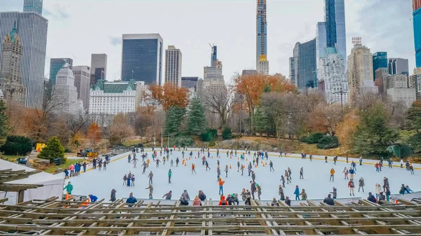 Berühmte Eisbahn Central Park Zur Weihnachtszeit Reisefotos — Stockfoto