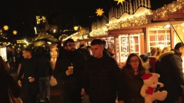 Kış Harikalar Diyarı Noel zamanda Londra - Londra - İngiltere'de-15 Aralık 2018 adil