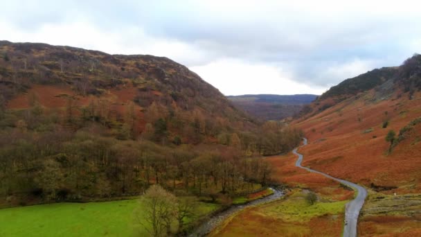 Parque Nacional Lake District en Inglaterra desde arriba — Vídeos de Stock