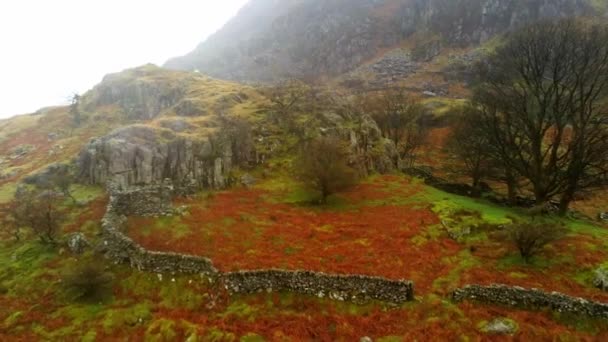 Ουαλία Εθνικό Πάρκο Snowdonia Εναέριο Κηφήνα Προβολή Ταξιδιωτική Φωτογραφία — Αρχείο Βίντεο