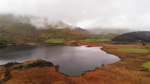 Parque Nacional de Snowdonia País de Gales vista drone aéreo — Vídeo de Stock