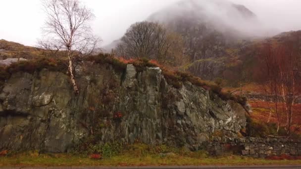 Parque Nacional de Snowdonia en Gales con su impresionante paisaje — Vídeos de Stock