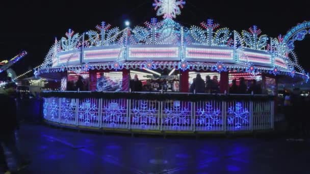 Enorma Winter Wonderland Julmarknad i London - London, England - 16 December 2018 — Stockvideo