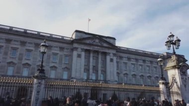 Buckingham Sarayı Londra güneşli bir günde - Londra, İngiltere - 16 Aralık 2018