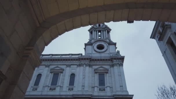 St Pauls London słynnej katedry w city - Londyn, Anglia - 16 grudnia 2018 r. — Wideo stockowe