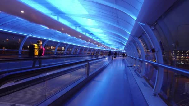 Moderner Laufsteg Flughafen Von Manchester Manchester Vereinigtes Königreich Januar 2019 — Stockvideo