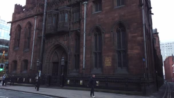 曼彻斯特约翰 赖兰图书馆是著名的地标 英国曼彻斯特 2019年1月1日 — 图库视频影像