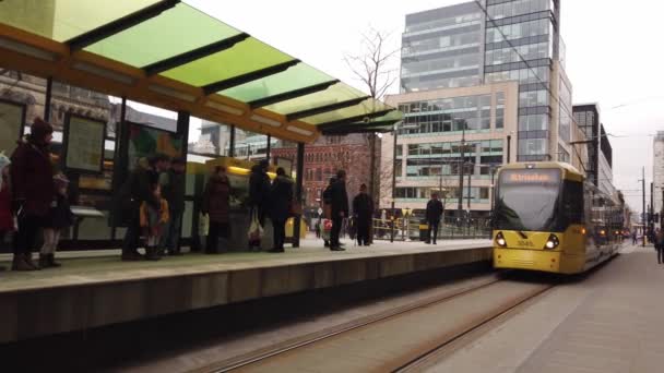 Estação Eléctrico Peter Square Metrolink Manchester Manchester Reino Unido Janeiro — Vídeo de Stock