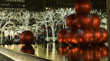 Harika Noel dekorasyonu sokaklarda New York - New York, ABD - 4 Aralık 2018