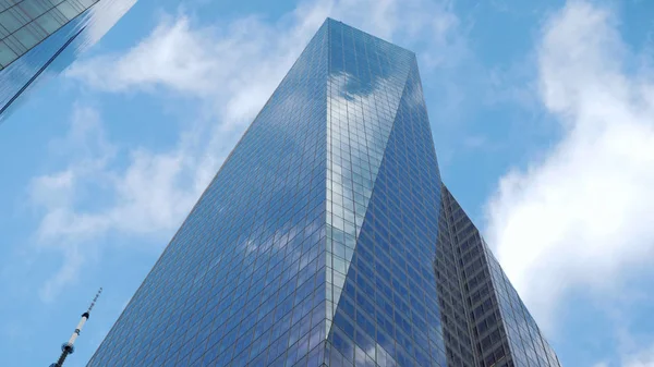 Bank of America drapacz chmur w Manhattan - Nowy Jork, Usa - 4 grudnia 2018 r. — Zdjęcie stockowe