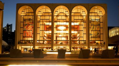 Metropolitan Opera Manhattan - N Lincoln Center'da met denilen
