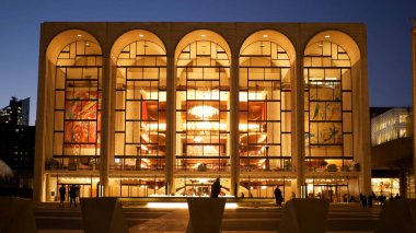 Metropolitan Opera Manhattan - N Lincoln Center'da met denilen
