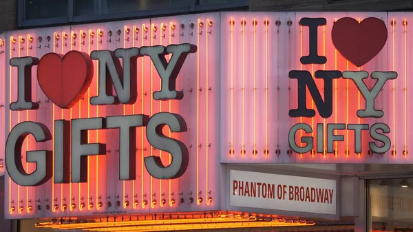 4 Aralık 2018 New York neon tabela - New York, ABD - seviyorum