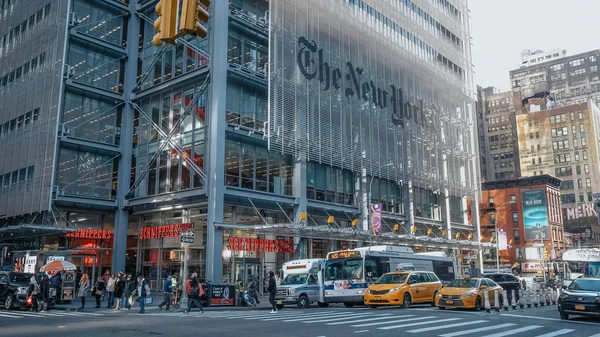 Edifício do New York Times em Manhattan - NOVA IORQUE, EUA - DECE — Fotografia de Stock
