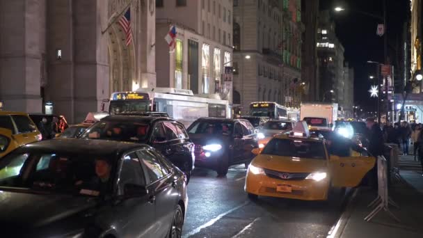 Вид на Пятую авеню Манхэттена — стоковое видео