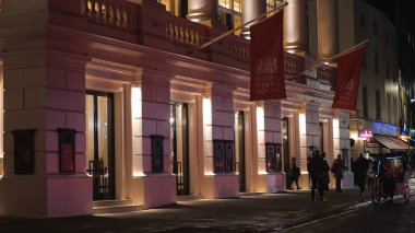 Royal Opera House Londra gece - Londra, İngiltere - 15 Aralık 2018