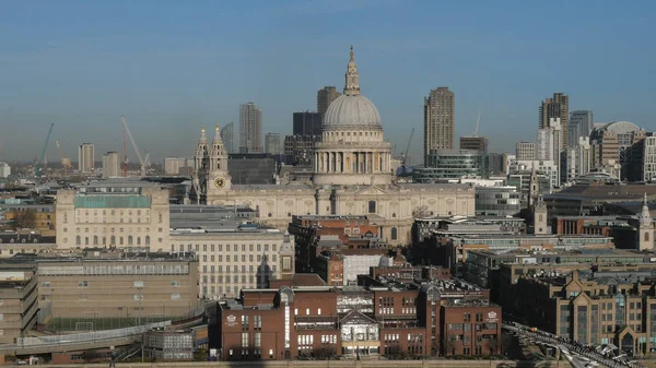 Αεροφωτογραφία πάνω από τον καθεδρικό ναό του Αγίου Παύλου στο Λονδίνο - Λονδίνο, Αγγλία - 15 Δεκεμβρίου 2018 — Φωτογραφία Αρχείου