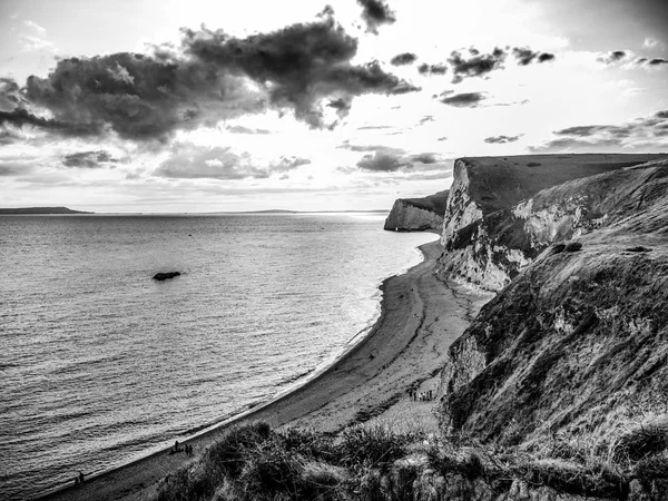 日落时英格兰的白色悬崖 — 图库照片
