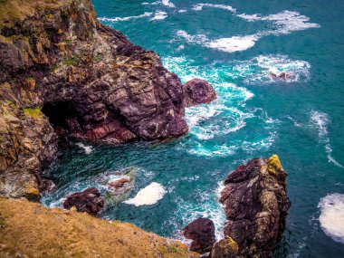 Cornwall İngiltere - kıyı şeridi, inanılmaz landcape üzerinden görünüm