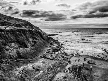 Güzel kayalıklarla ve cenneti Cornwall Crackington kıyı şeridi - gezi fotoğrafçılığı