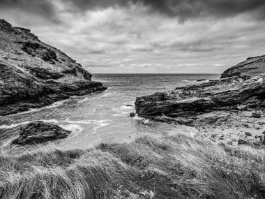 Cornwall İngiltere - kıyı şeridi, inanılmaz landcape üzerinde görünüm - gezi fotoğrafçılığı