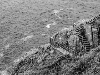 Cornwall İngiltere - kıyı şeridi, inanılmaz landcape üzerinde görünüm - gezi fotoğrafçılığı