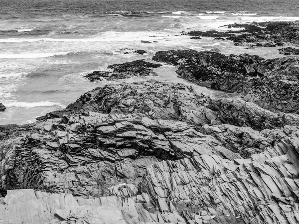 ベッドルーサン ステップス コーンウォールの素晴らしい岩の多い海岸線 旅行写真 — ストック写真