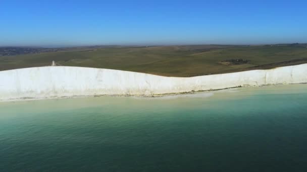 Vuelo Largo Costa Británica Con Sus Maravillosos Acantilados Blancos Vista — Vídeo de stock