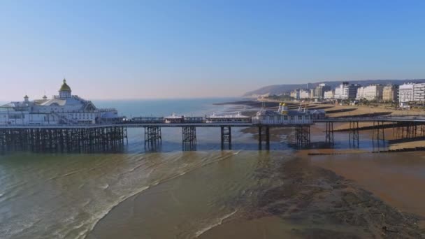 Voo Sobre Praia Eastbourne Sussex — Vídeo de Stock