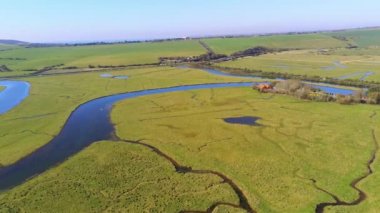 İngiltere 'de Seven Sisters ülke Parkı 'nda dere-havadan görünüm