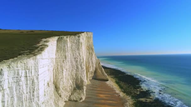 Voo Sobre Falésias Brancas Beachy Head Sete Irmãs Inglaterra Vista — Vídeo de Stock