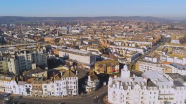 Deniz kenarında uçuştan Eastbourne 