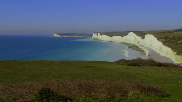 Słynnych Siedmiu Sióstr Białych Klifów Wybrzeże Sussex Anglii Fotografia Podróżnicza — Wideo stockowe