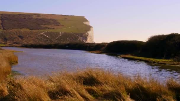 イーストボーン 旅行写真に近いイングランドの南海岸に 姉妹の国公園 — ストック動画