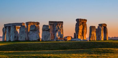 Stonehenge İngiltere'de dünyanın ünlü kayalar  