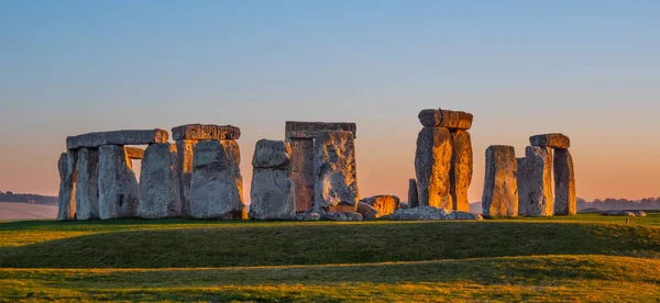 Stonehenge İngiltere'de gizemini 