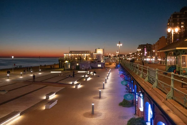 Hermosa Vista Sobre Playa Brighton Por Noche Brighton Inglaterra Febrero —  Fotos de Stock