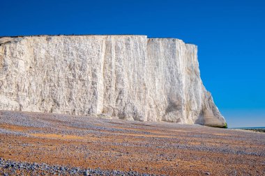 Ünlü yedi kız kardeş beyaz kayalıklarla, sahil Sussex İngiltere - gezi fotoğrafçılığı