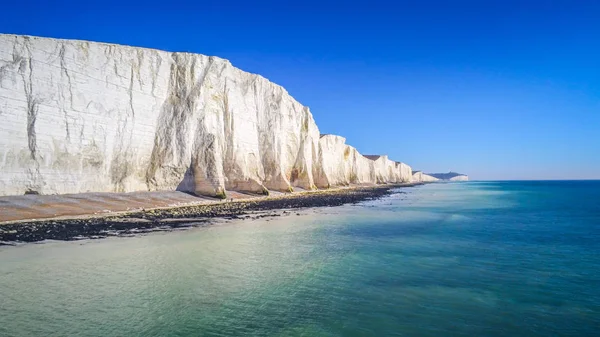 Famosas Siete Hermanas White Cliffs en la costa de Sussex Inglaterra — Foto de Stock